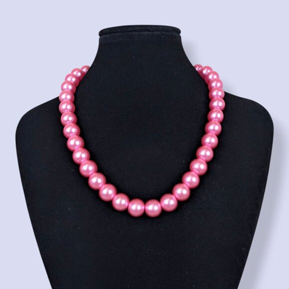 Very Pink Faux Pearl Necklace - Picture 1 of 6